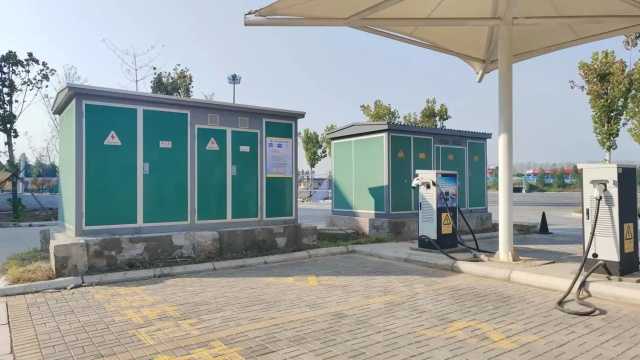 德宏户外箱式变压器